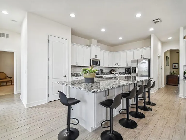10627 Mistflower Ln — Photo 12