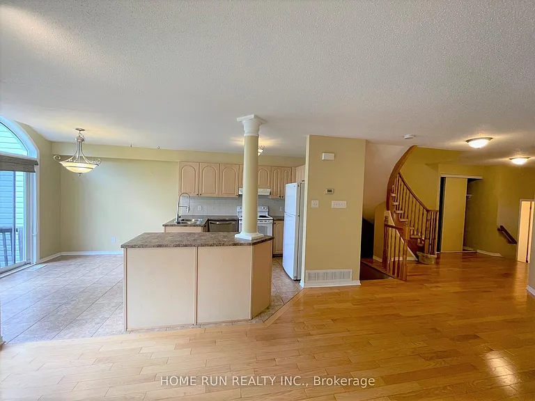 251 Meadowbreeze Dr — Photo 10