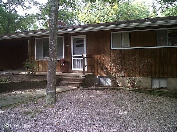 3rd image of 29 Cuffee Dr