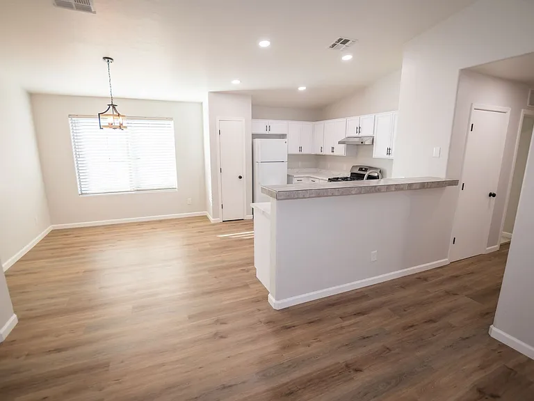 2337 Horizon Dr — Photo 6