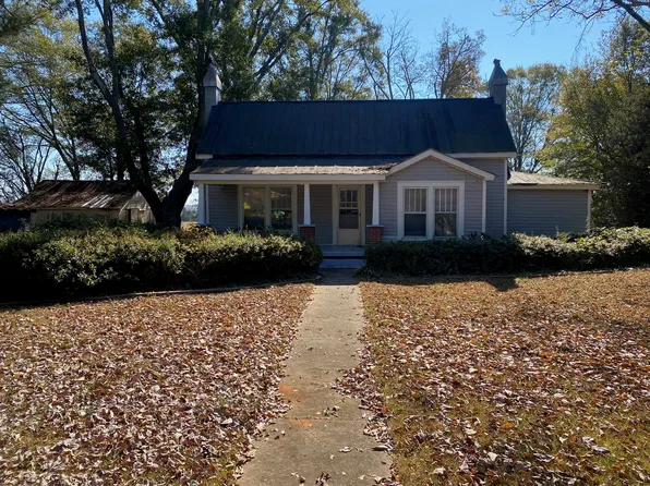 1235 Patterson Rd, Campobello, SC 29322