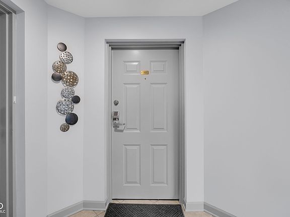 4th image of 6750 Spirit Lake Dr Unit 301