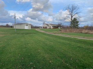 2665 E Moore Rd, Grant, MI 49327