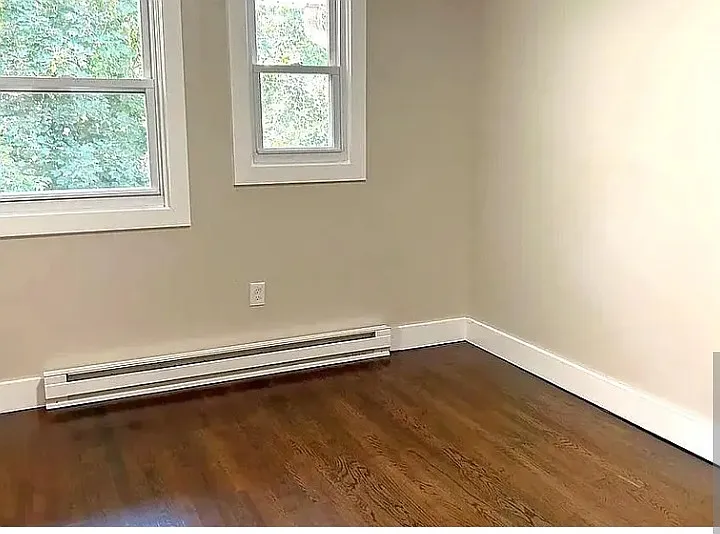 286 S Center St #2L — Photo 3