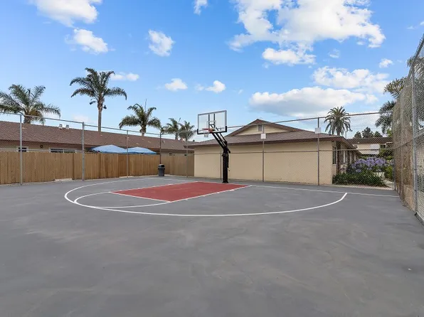 Huntington Garden Apartments