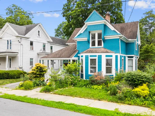 54 Lincoln Avenue, Norwich, CT 06360