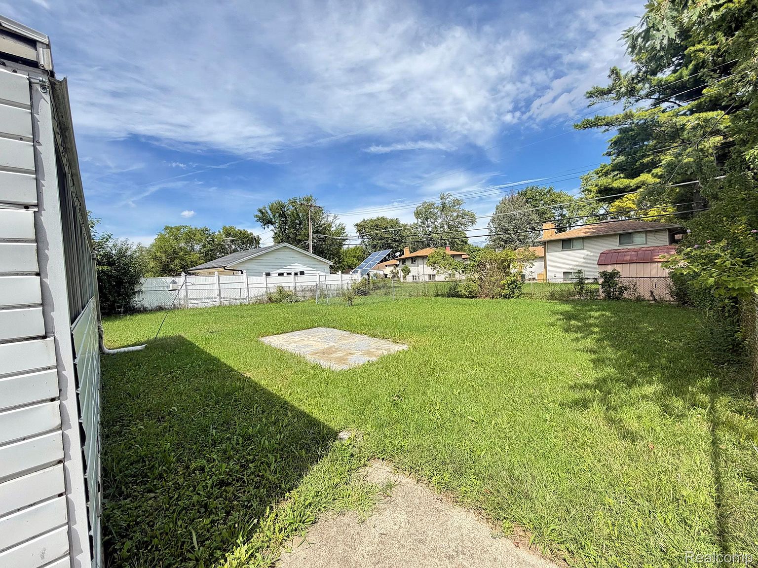 8439 Plumbrook Rd, photo 16