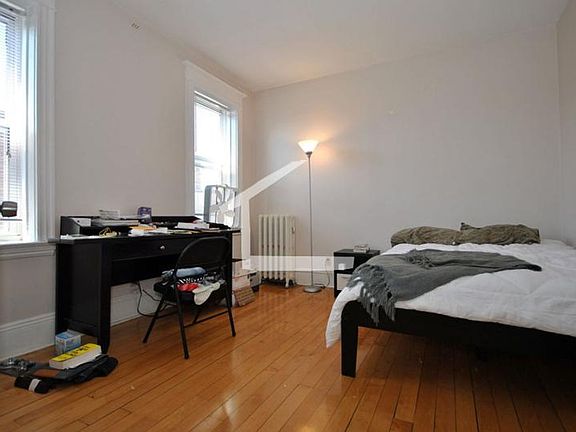 3rd image of 183 Oak St #36