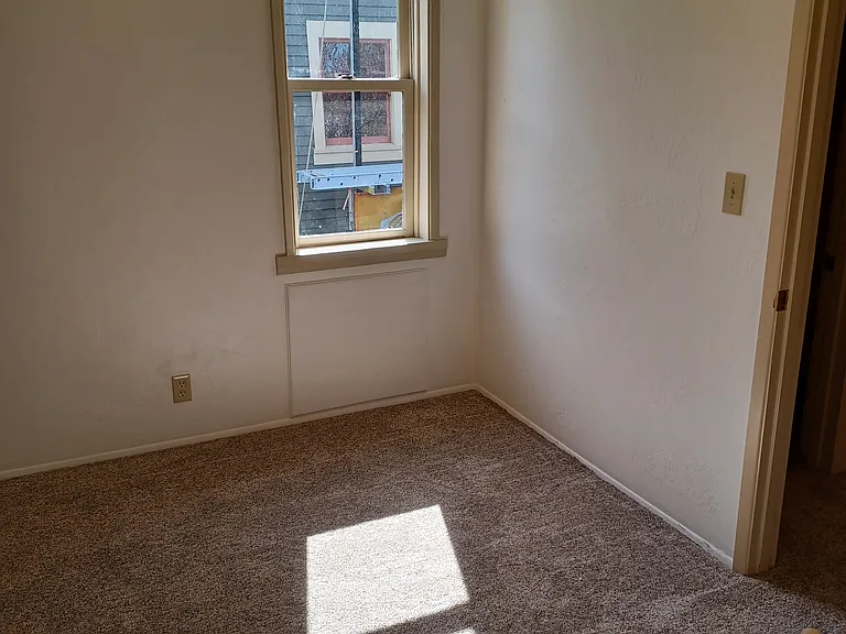 229 Alameda Ave — Photo 16