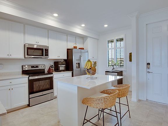 5th image of 18028 Gawthrop Dr #205