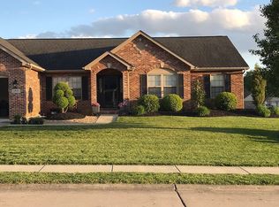 144 Maxwell Dr, Columbia, IL 62236