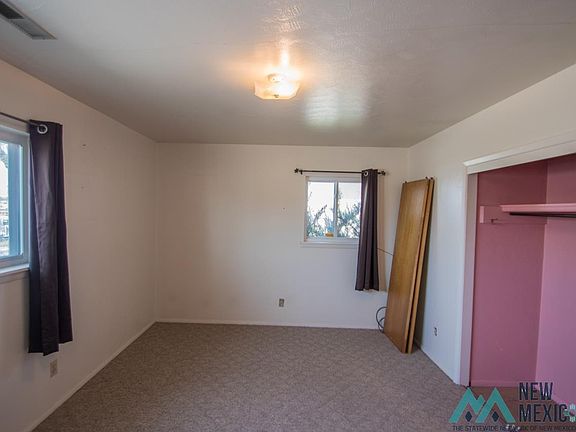 3rd image of 3410 Ciniza Dr