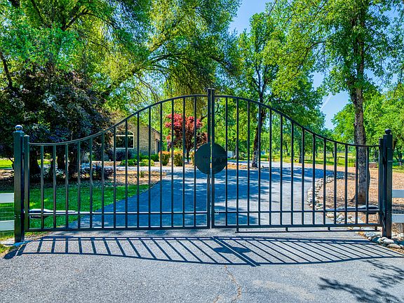 5th image of 22463 Bridlewood Ln