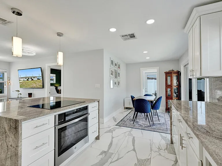 9446 Birmingham Dr — Photo 8