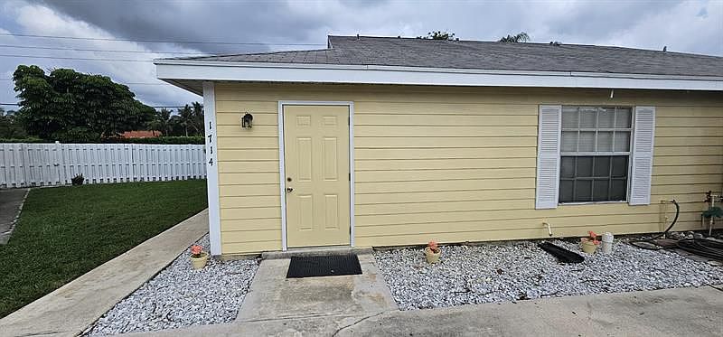 1st image of 1714 Royal Forest Ct