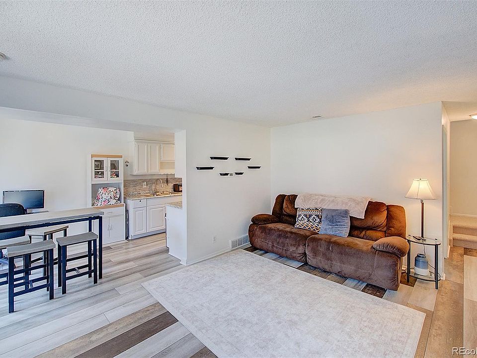 1st image of 9906 Orangewood Drive