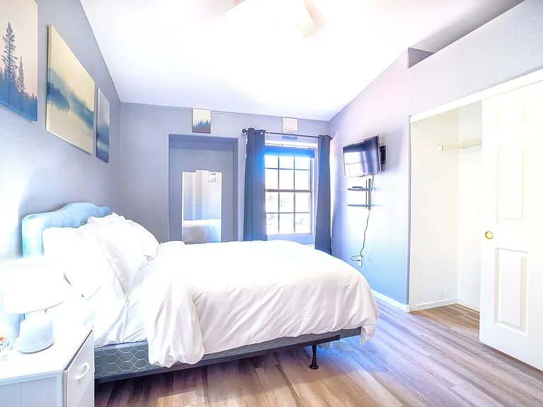711 Wolf Lake Ave #3 — Photo 1