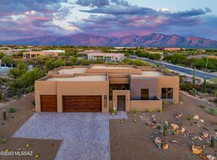12210 N Carpas Wash Dr, Marana, AZ 85658
