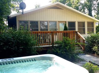 470 E Deep Creek Rd, Bryson City, NC 28713