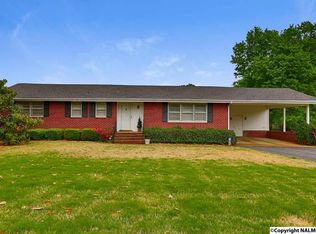 8107 Warden Dr SE, Huntsville, AL 35802