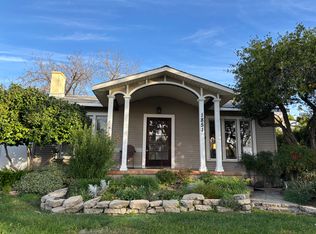 1851 Queensberry Rd, Pasadena, CA 91104