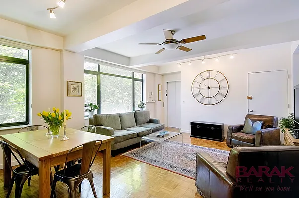 Sold by Barak Realty | media 9