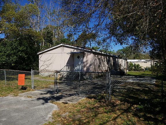 3rd image of 1120 Avenue F