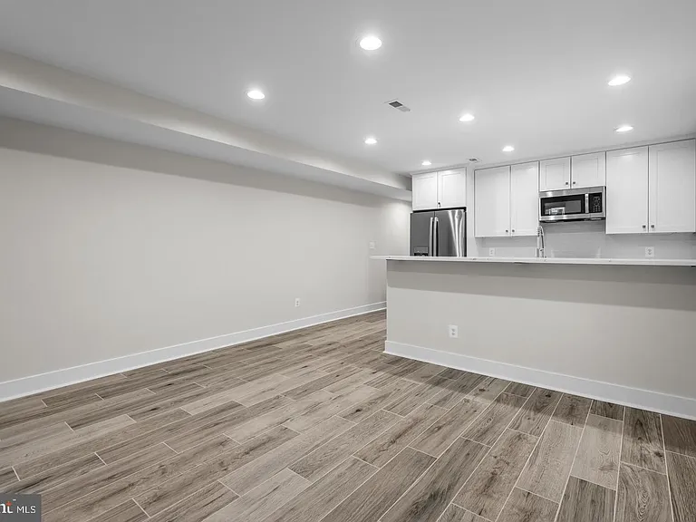 20 T St NW #1 — Photo 14