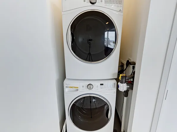 50 West Street image 15 of 16