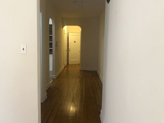 5th image of 6612 102nd St APT 4c