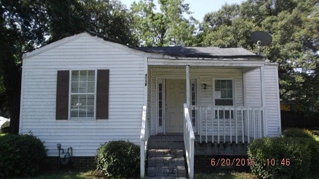 1st image of 2774 S Surrey Dr