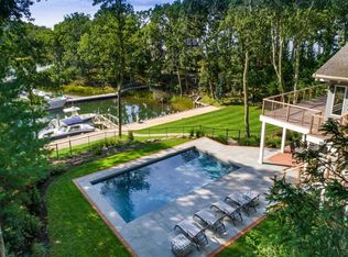 4565 Paradise Point Rd, Southold, NY 11971