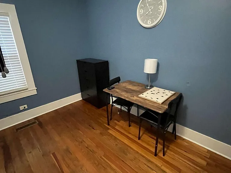 33 Poplar St — Photo 4