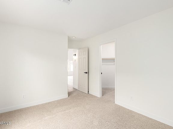 4th image of 7056 W CARON Drive