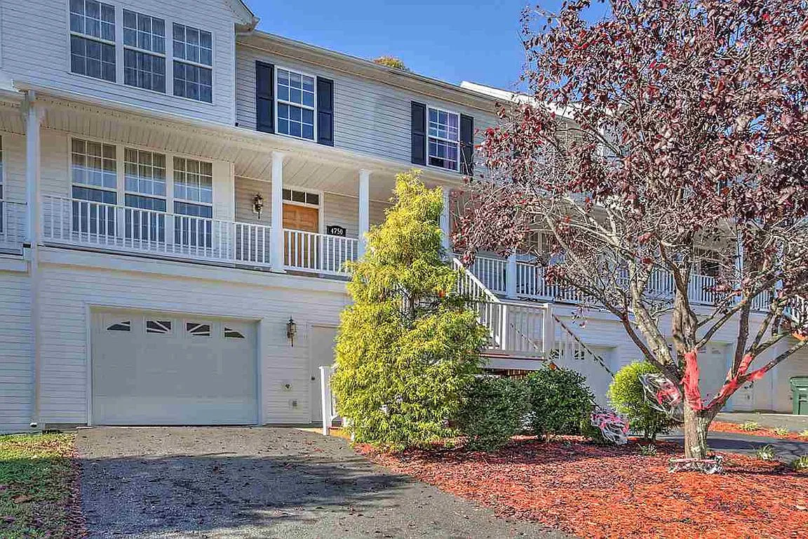4750 Bluejay Way photo 1