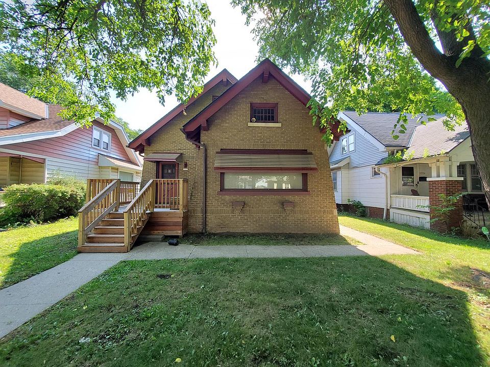 2930 North 39th STREET, Milwaukee, WI 53210 Zillow