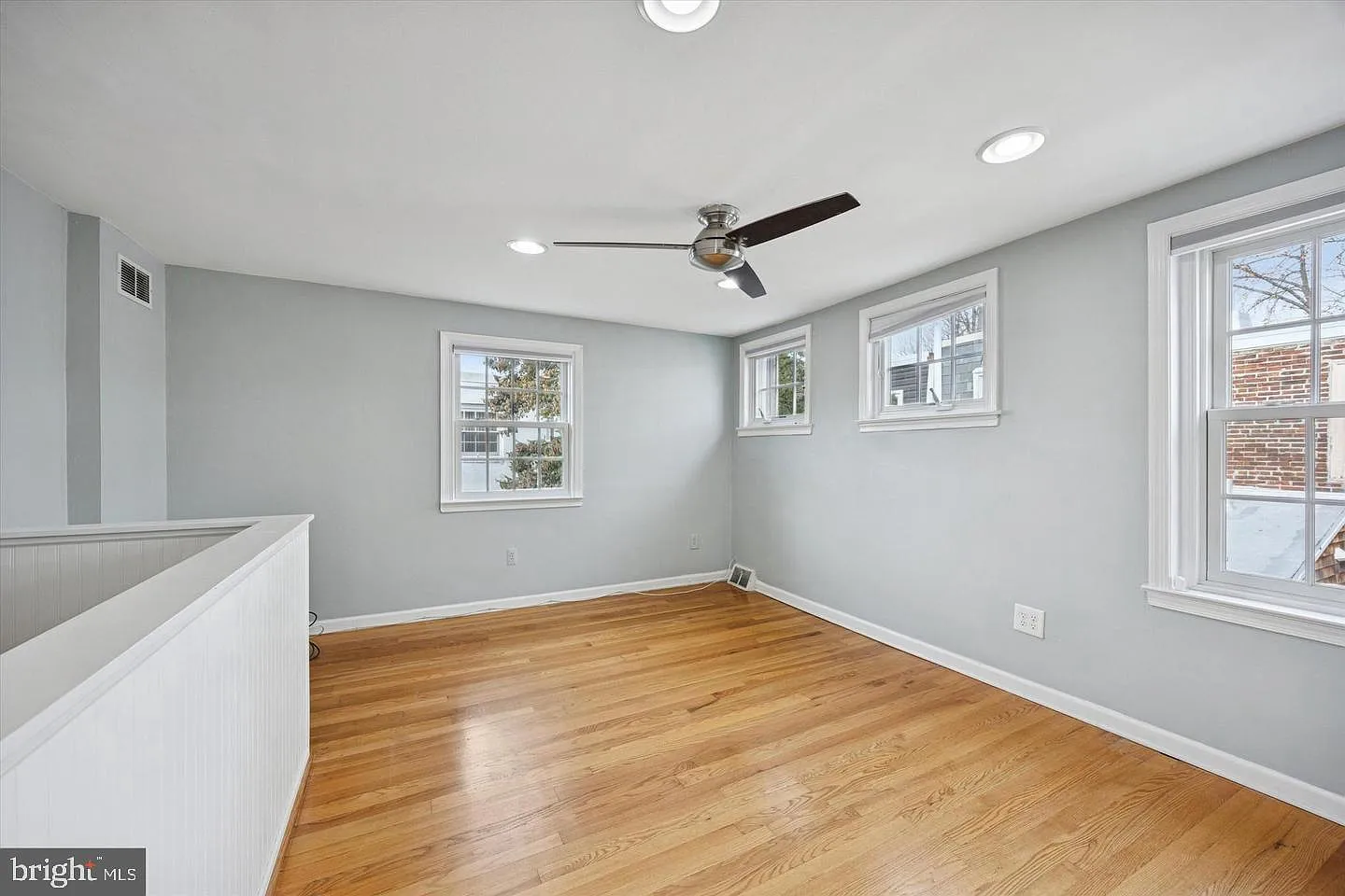 2 bed, 1.5 bath, 1125 sqft, $3,600 — Photo 3