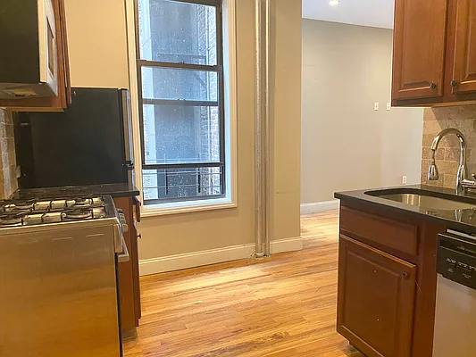 Rented by Corcoran | media 24