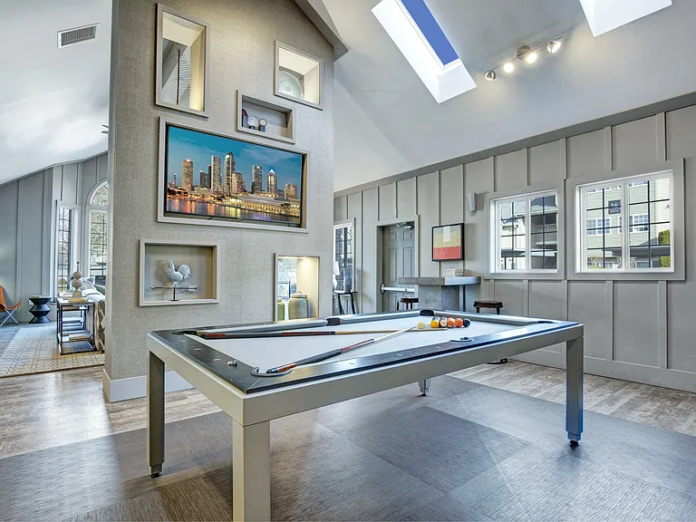 Beaumont Grand Apartment Homes — Photo 9