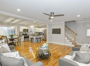 114 Chapel St, Chicopee, MA 01020