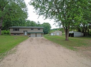 8219 Knight Hollow Rd, Arena, WI 53503