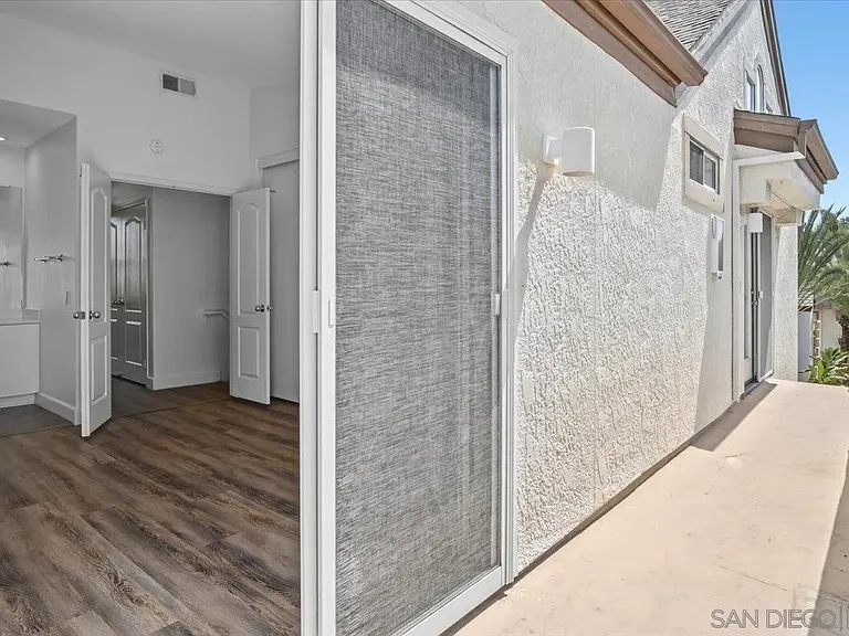12630 Carmel Country Rd #112 — Photo 29
