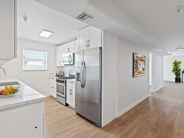 18425 Malden — Photo 11