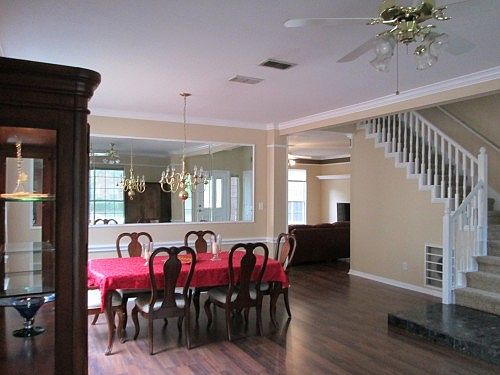 5th image of 3504 Vista Way