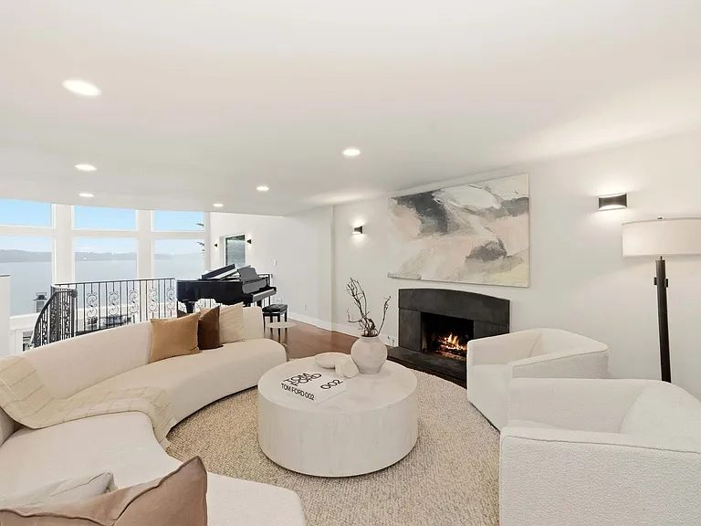 17714 SE 40th Pl — Photo 28