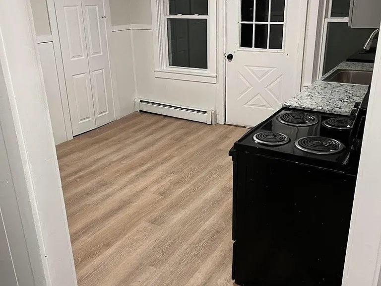 14 Fulton Pl — Photo 3