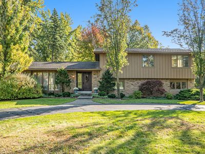 2849 W Wattles Rd, Troy, MI, 48098