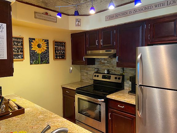 4th image of 1113 Aspen Dr