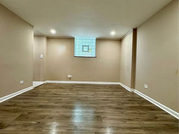 5th image of 3135-45 N Tripp Ave