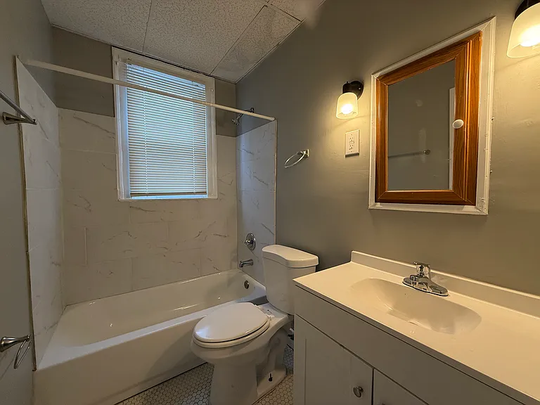 648 S 37th St — Photo 11